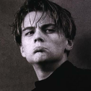 调教小男奴光着小jiji慕宝
