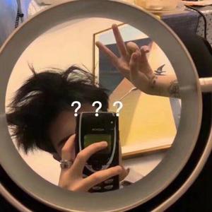 调教小男奴光着小jiji慕宝
